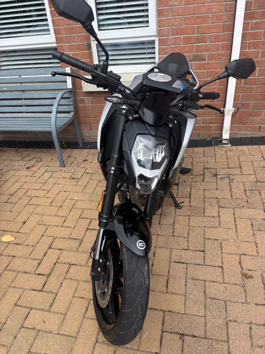 CF Moto NK 300 - Image 3