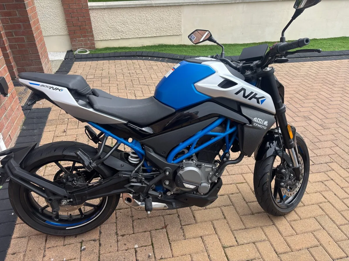 CF Moto NK 300 - Image 1