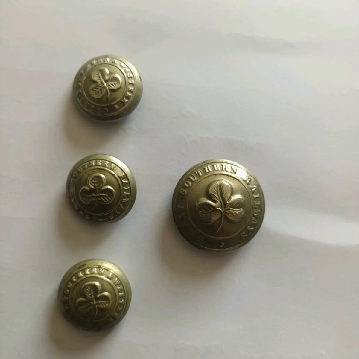 Vintage buttons - Image 2