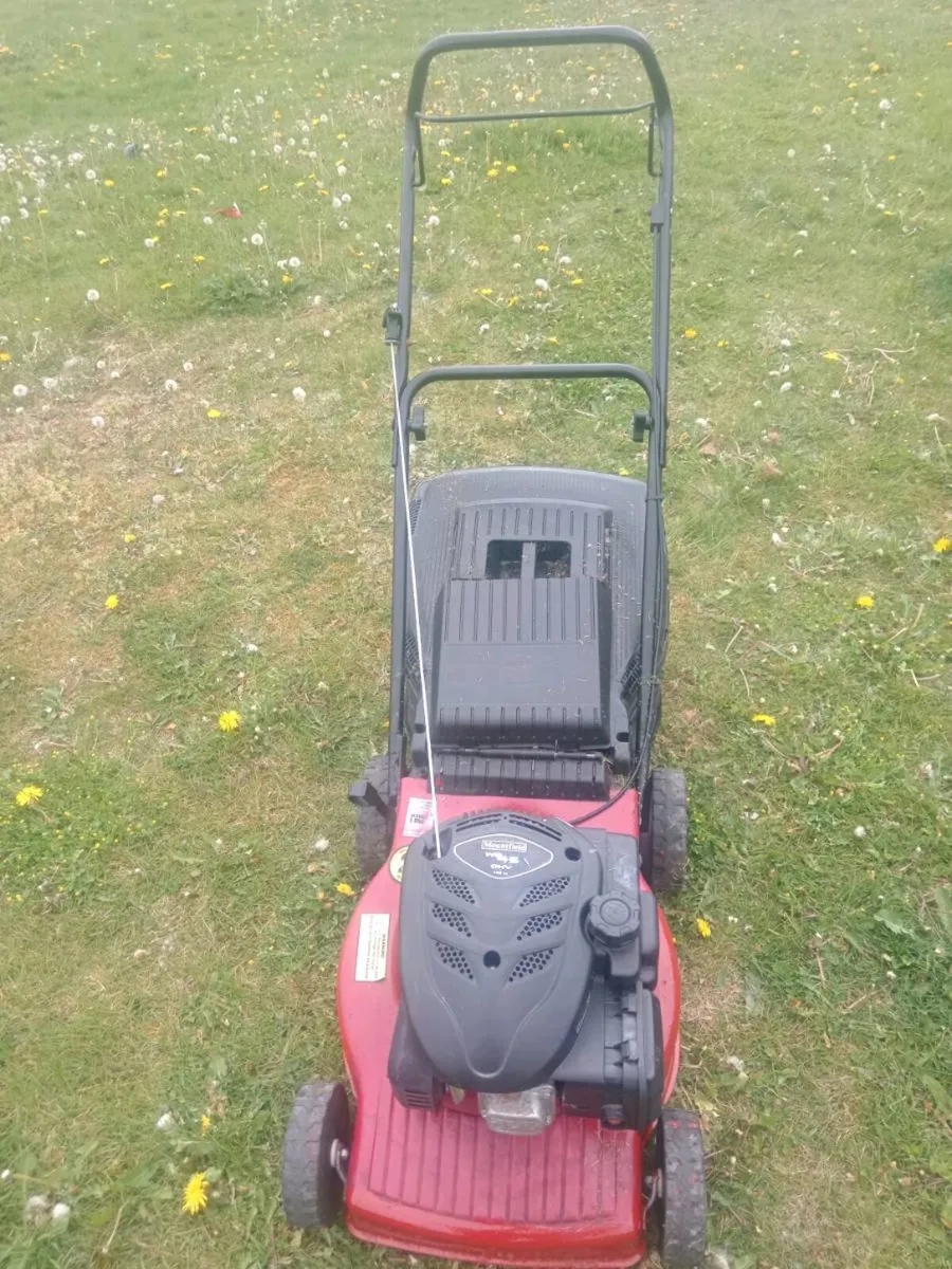 Lawnmowers - Image 4