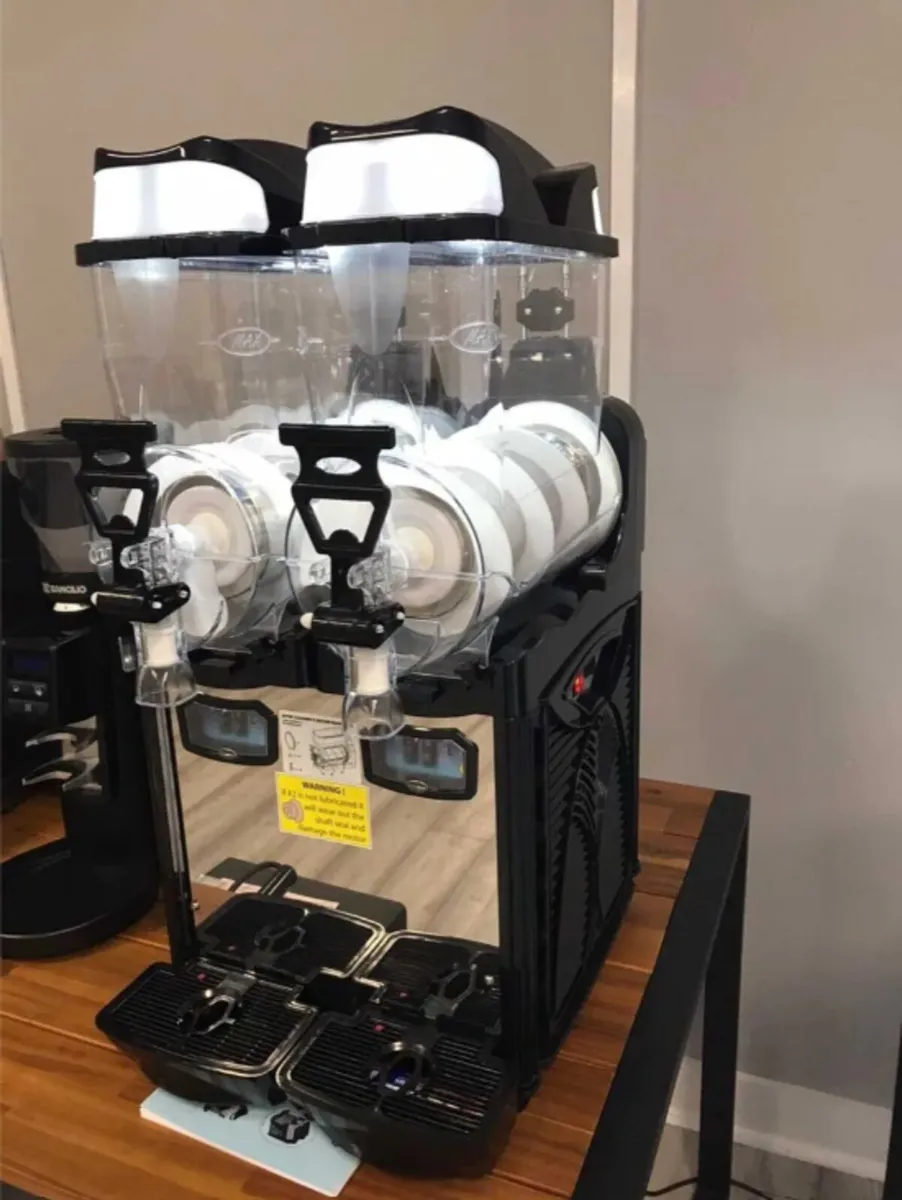 Commercial Slush Machine - Image 3