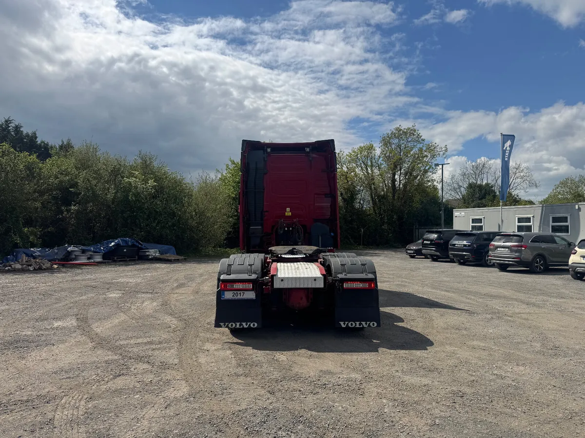 2017 Volvo FH 460 TAG - Image 4