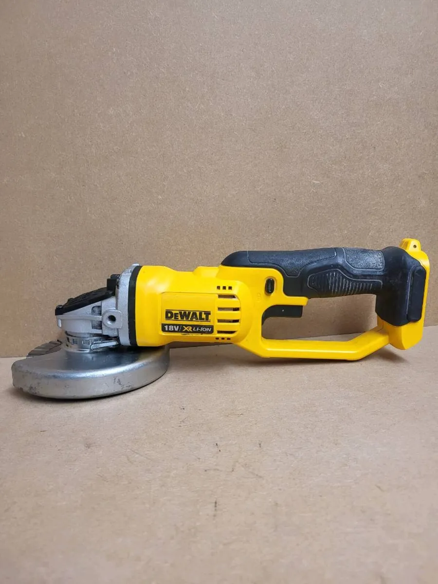 Dewalt dcg412 18v xr cordless grinder - Image 2