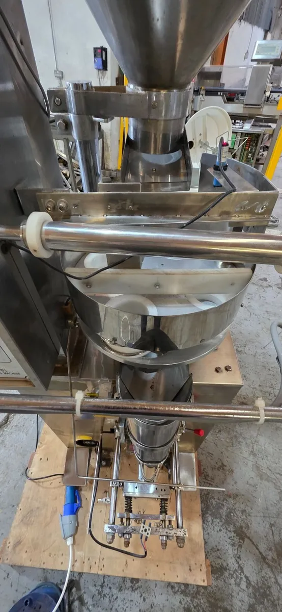 Bagmaker Vertical Form Fill Seal - Image 4