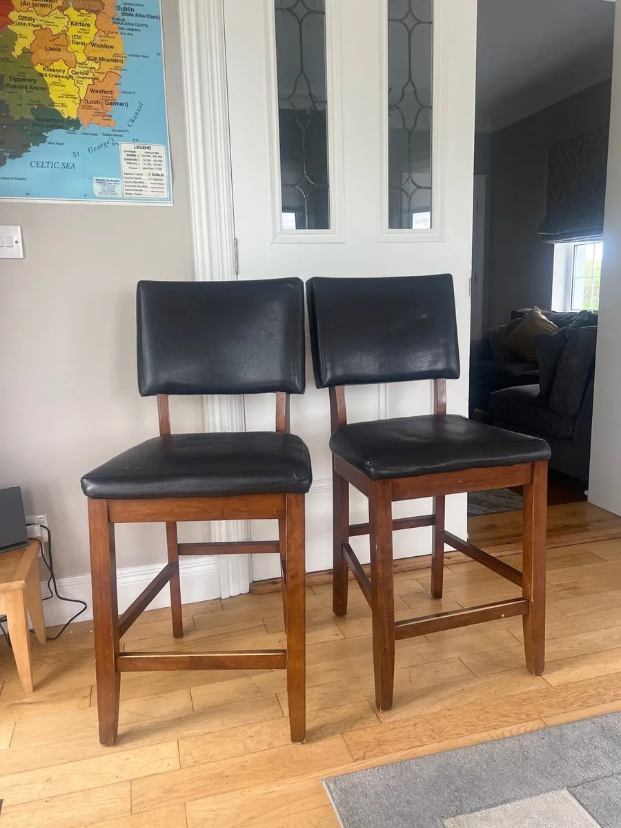 Bar stools - Image 1