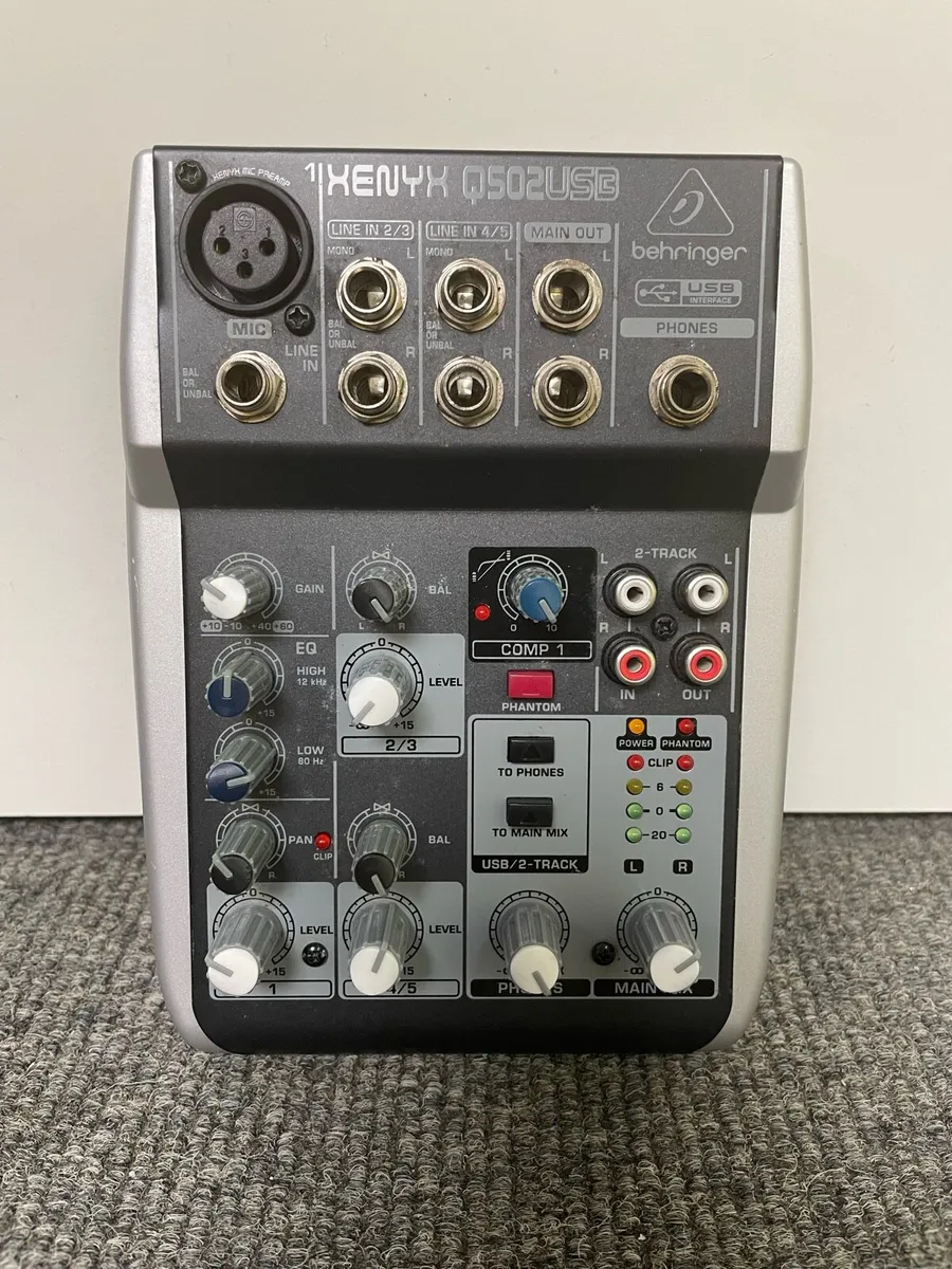 Behringer xenyx compact mixer - Image 2