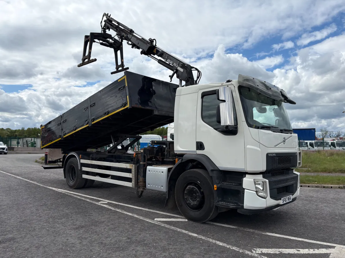 Volvo  FE280 Crane Tipper - Image 1