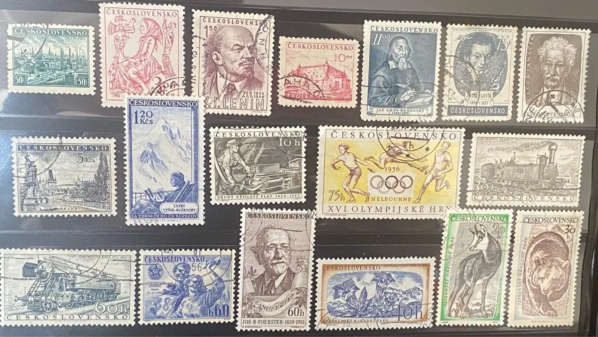 Czechoslovakian stamp lot - used- 59 stamps - Image 2