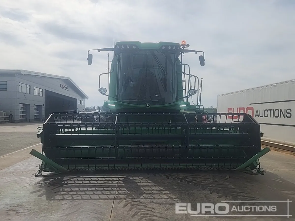 2018 John Deere W330 Gen 2 - Image 3
