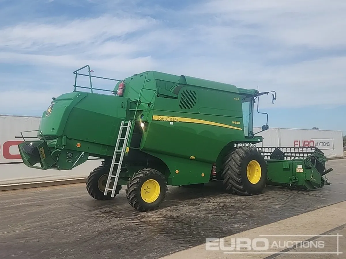 2018 John Deere W330 Gen 2 - Image 2
