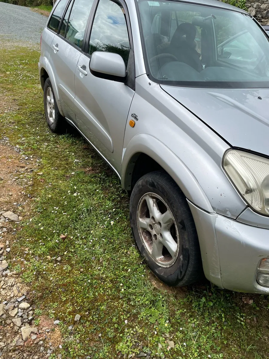 Toyota Rav4 - Image 2