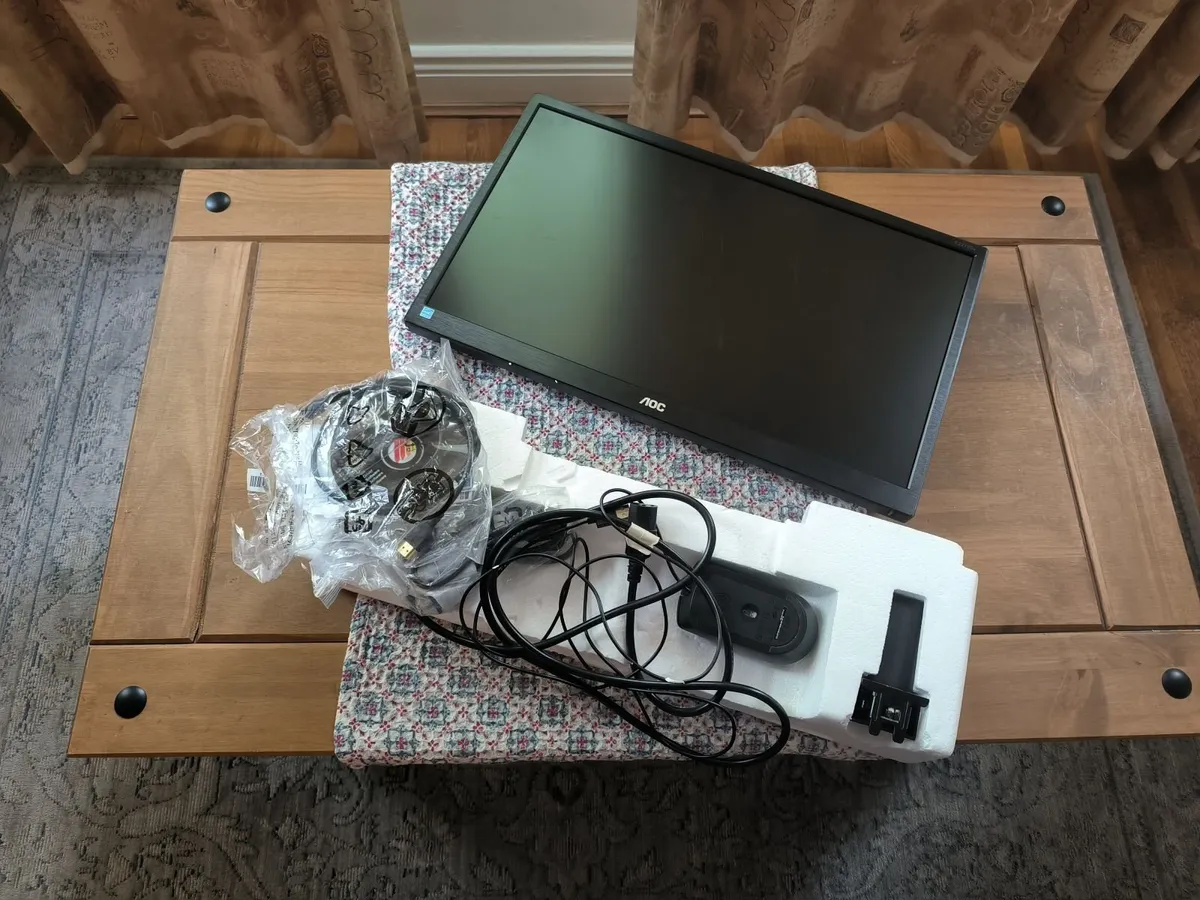Monitor + Wireless key board & mouse - Image 2