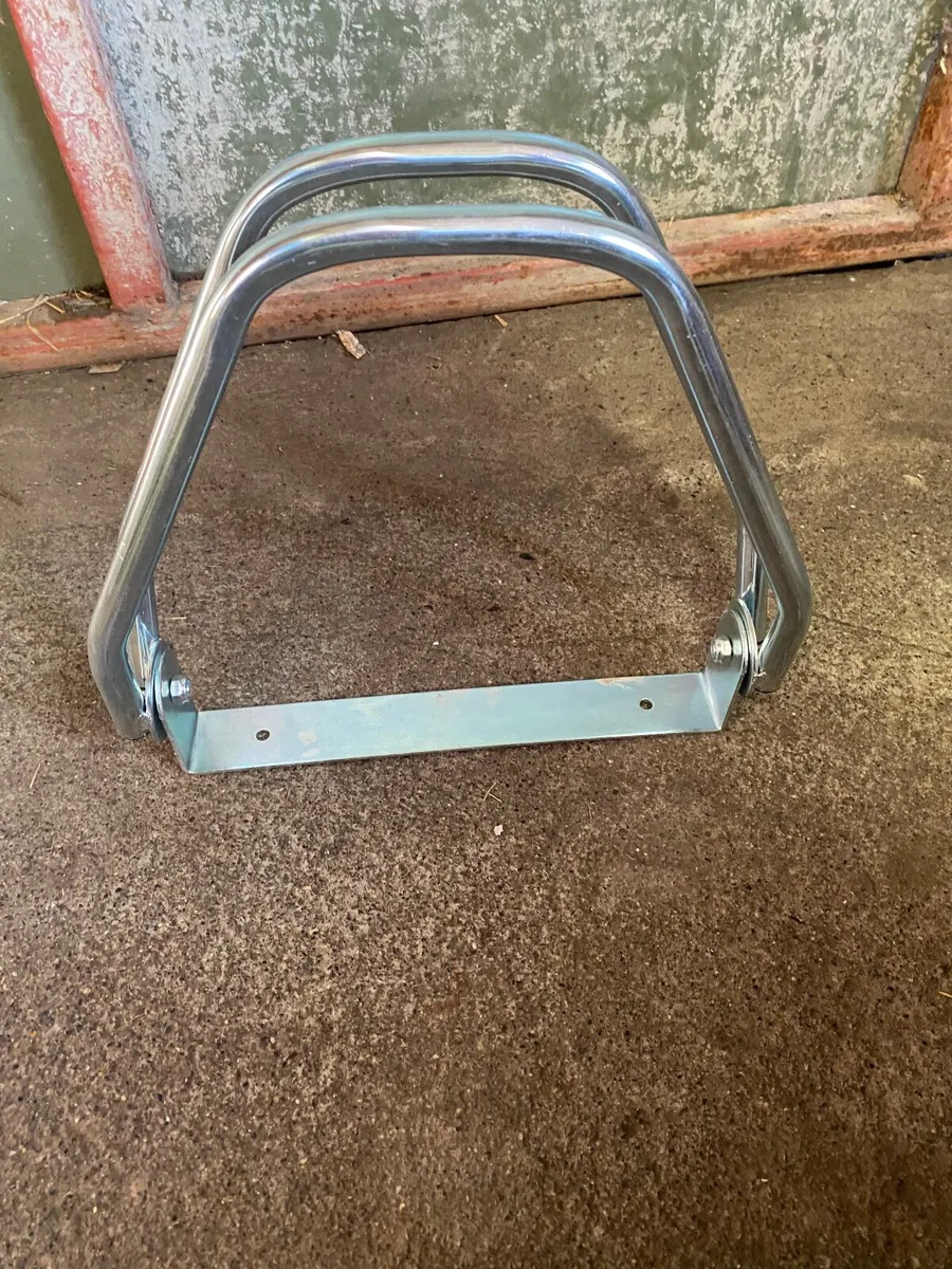 Bike stand - Image 4