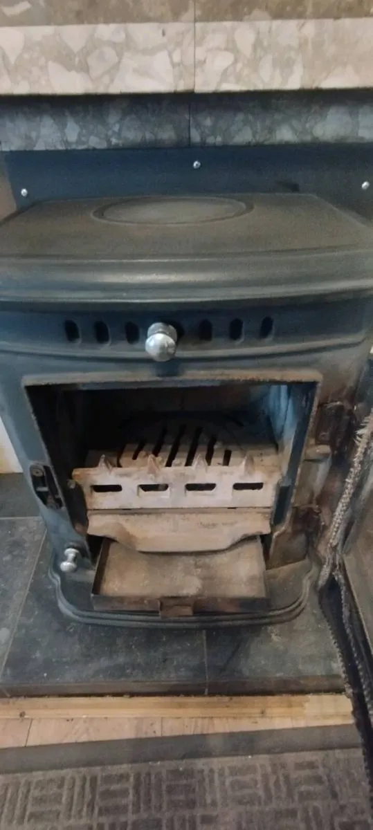 Blacksmith wood fire stove - Image 2