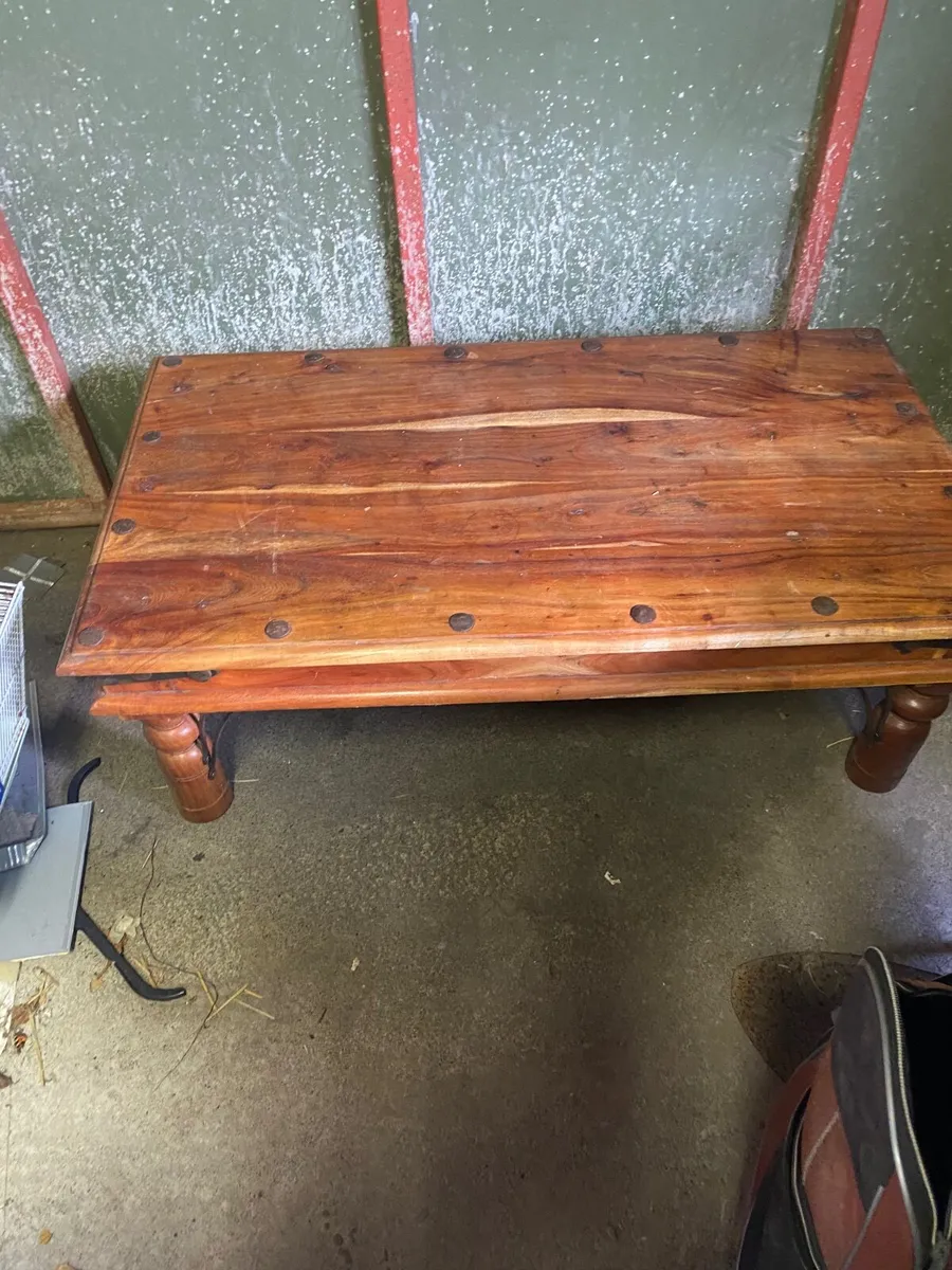 Coffee table - Image 1