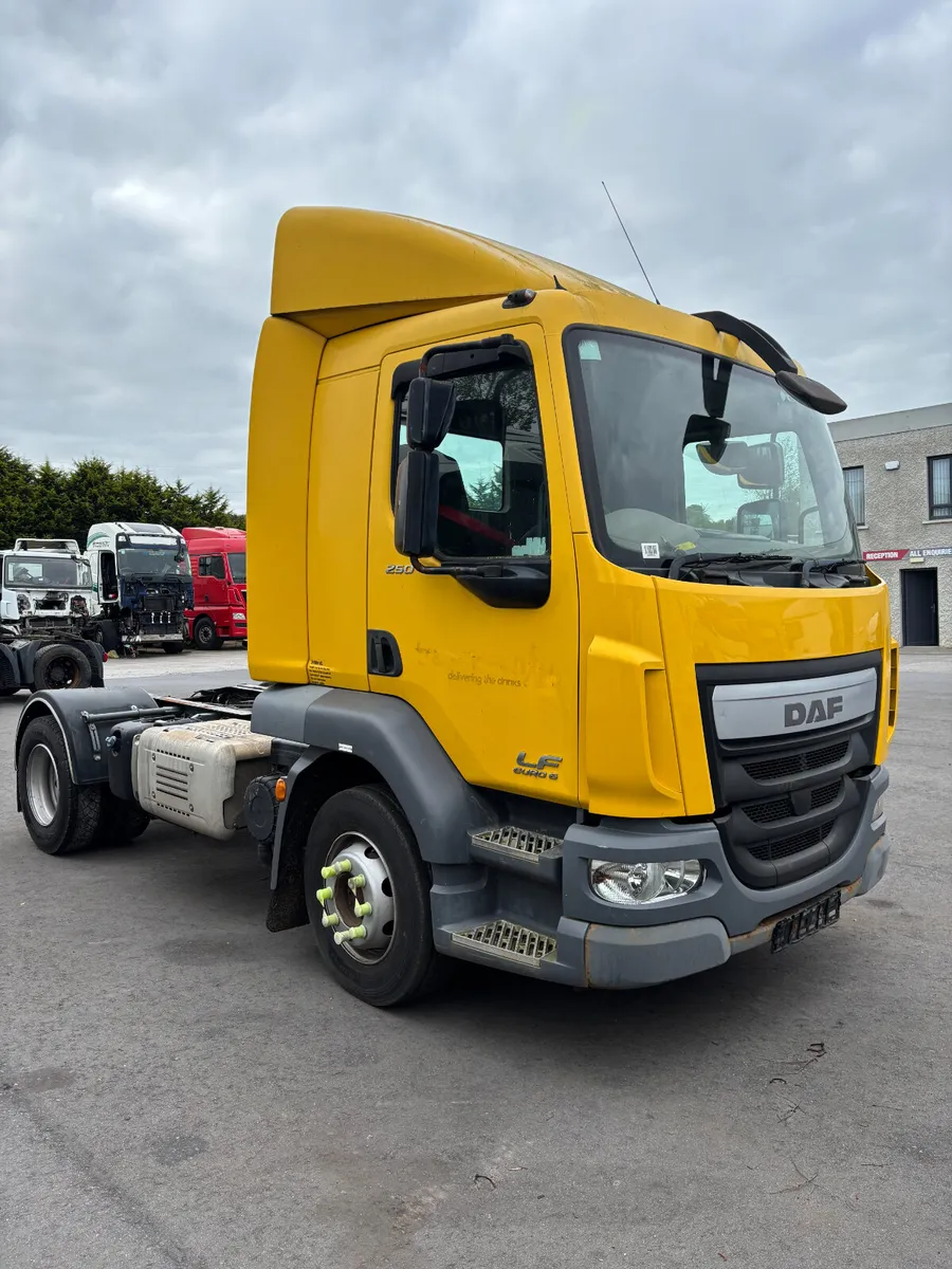 2015 DAF LF FOR BREAKING - Image 2