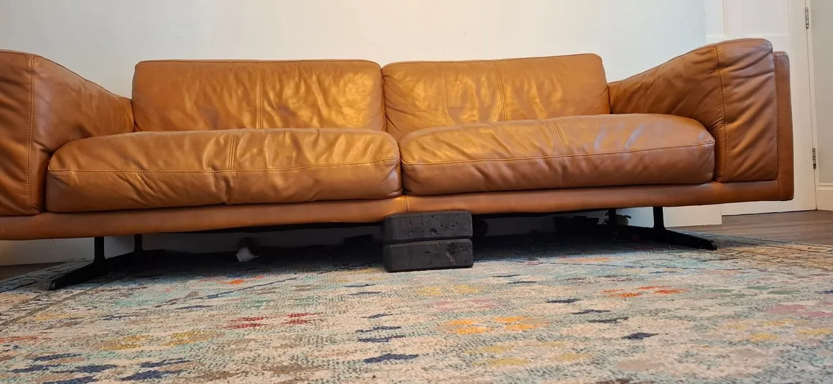 Brown leather sofa - Image 3