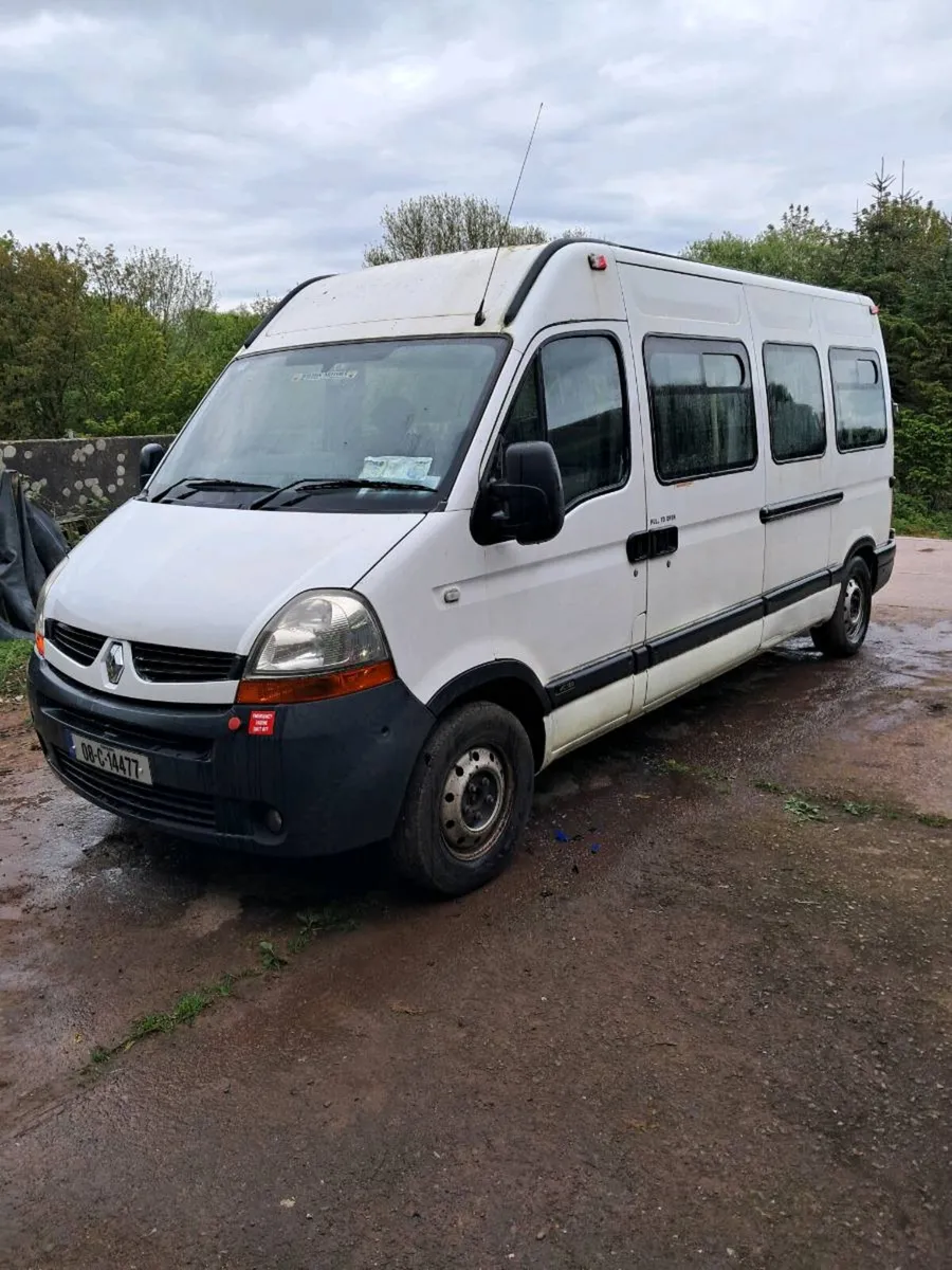 16 seater mini bus. Perfect for camper conversion - Image 1
