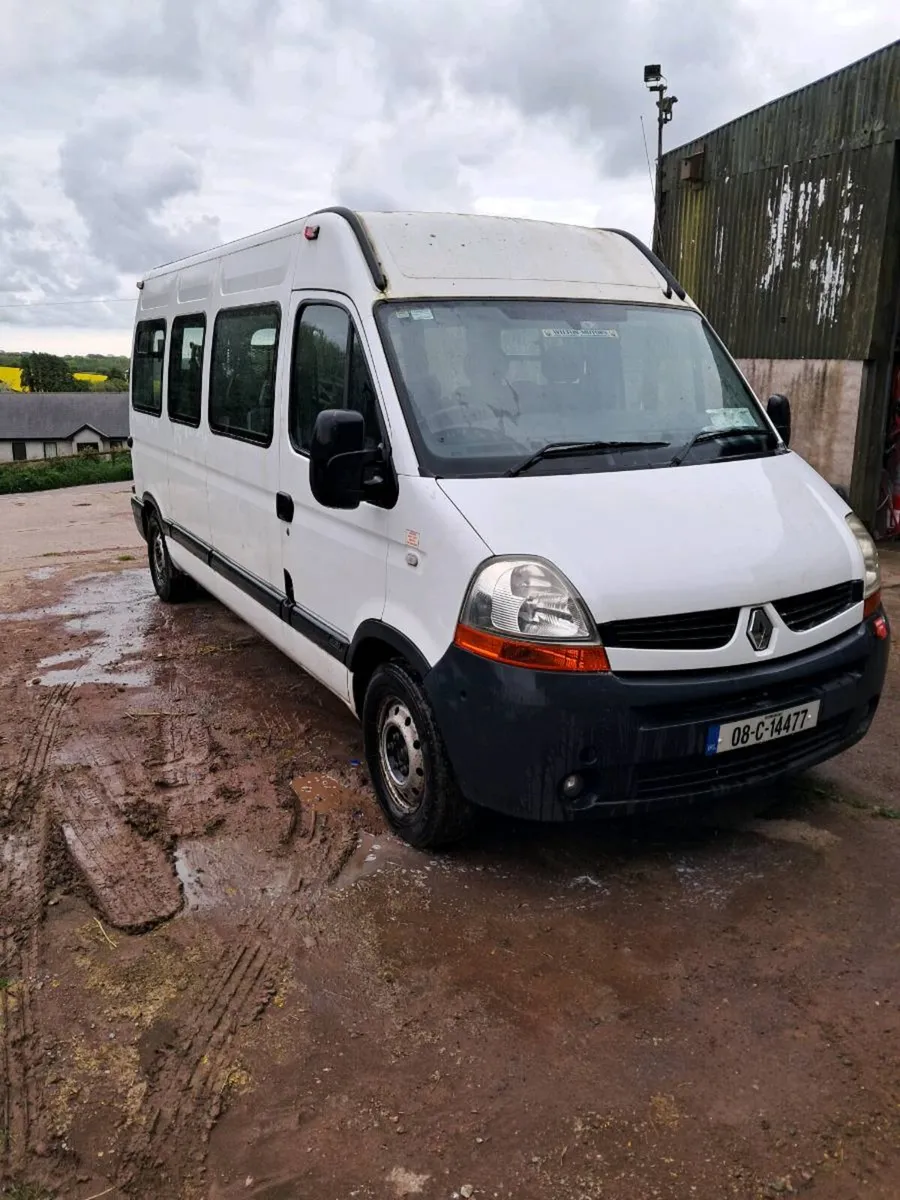 16 seater mini bus. Perfect for camper conversion - Image 3