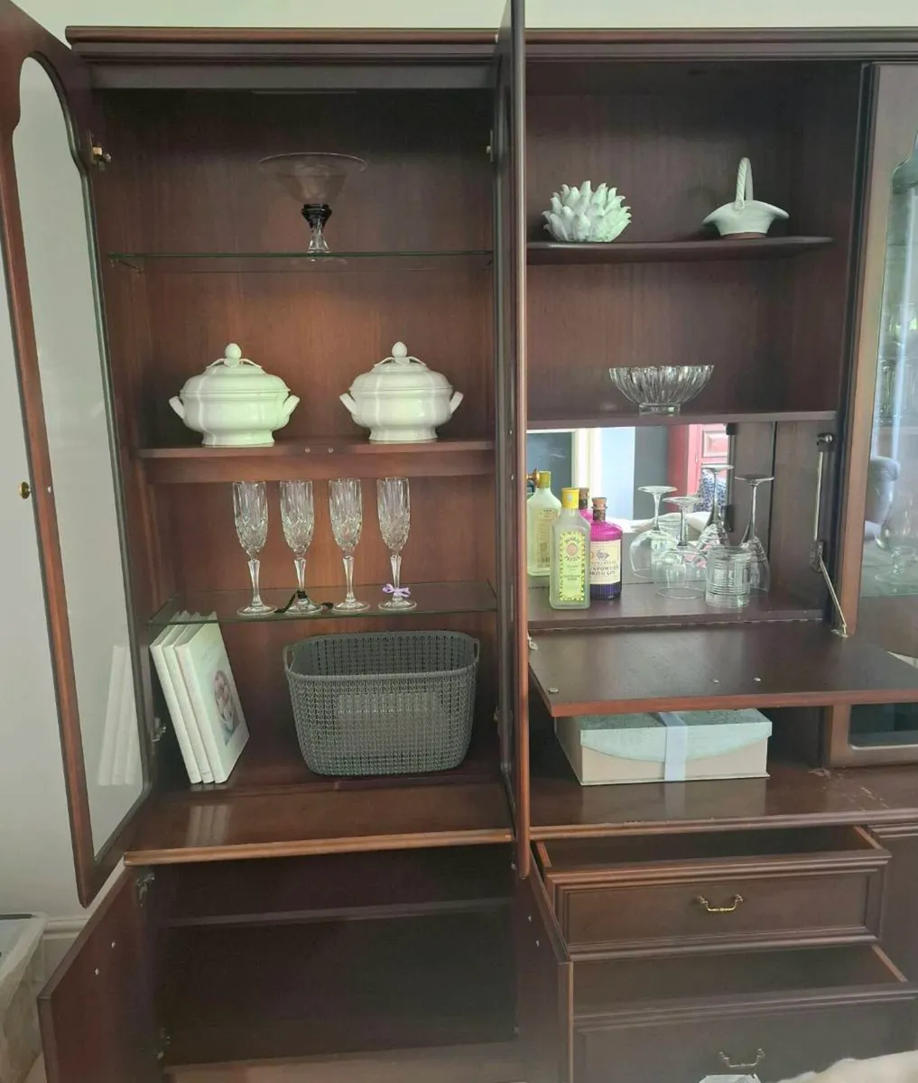 Display cabinet - Image 2