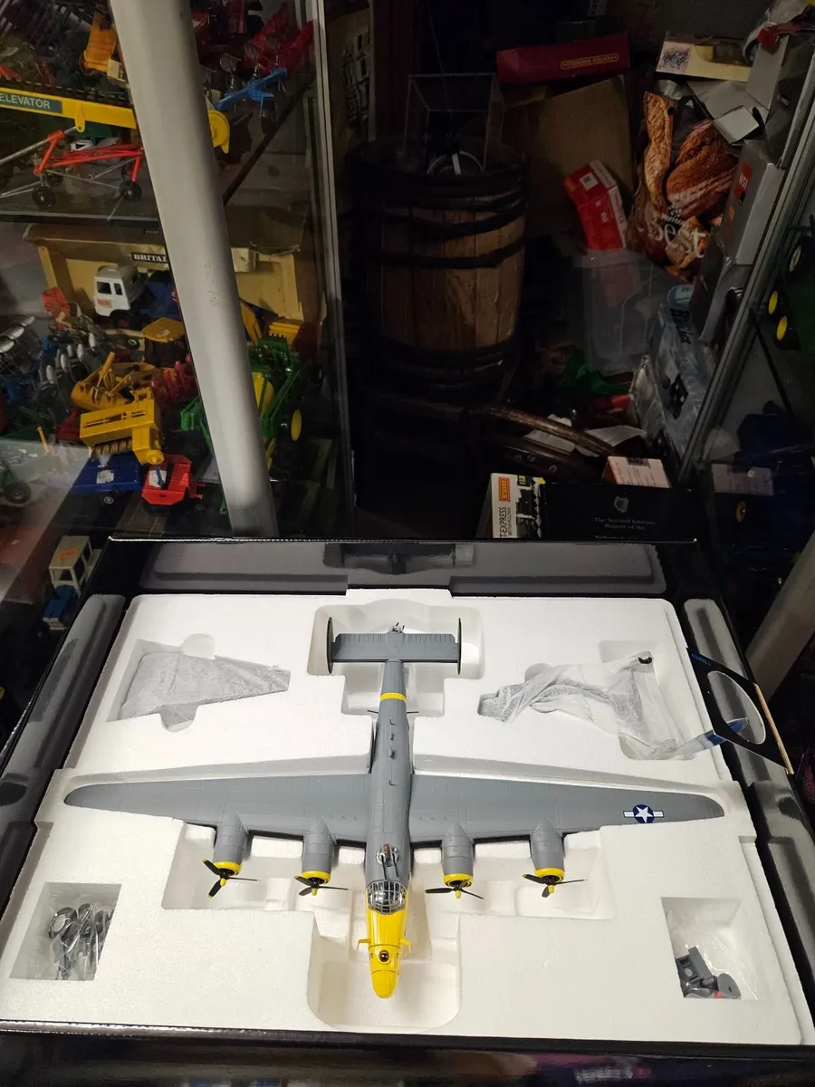Corgi American B24 Liberator Bomber - Image 1