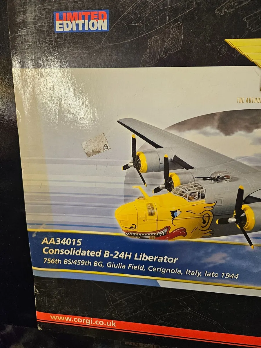 Corgi American B24 Liberator Bomber - Image 2