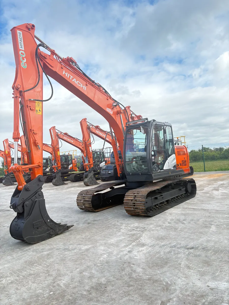 HITACHI ZX130-5 - Image 1