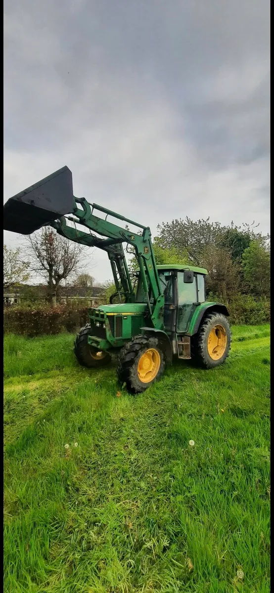 John Deere 6110SE with Loader - Image 4