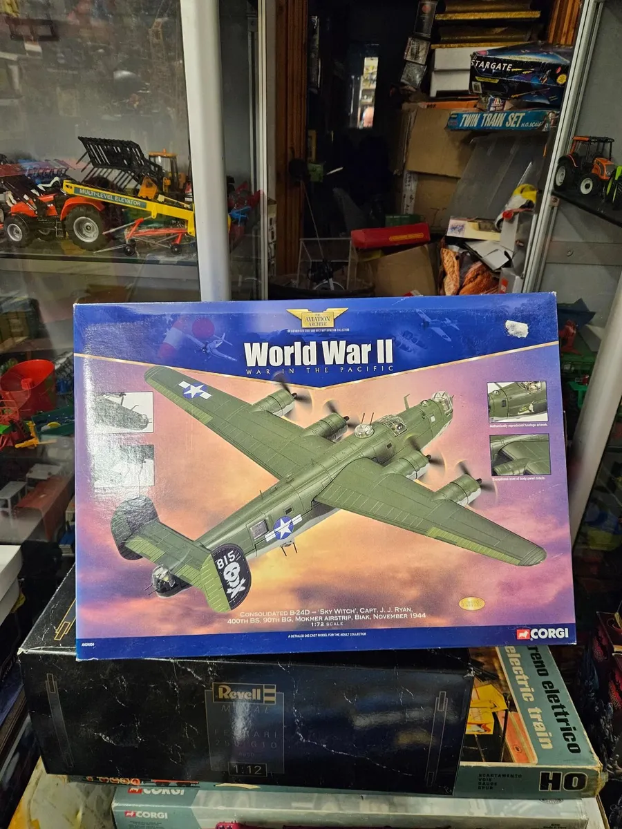 Corgi American WW2 B24 Liberator - Image 3