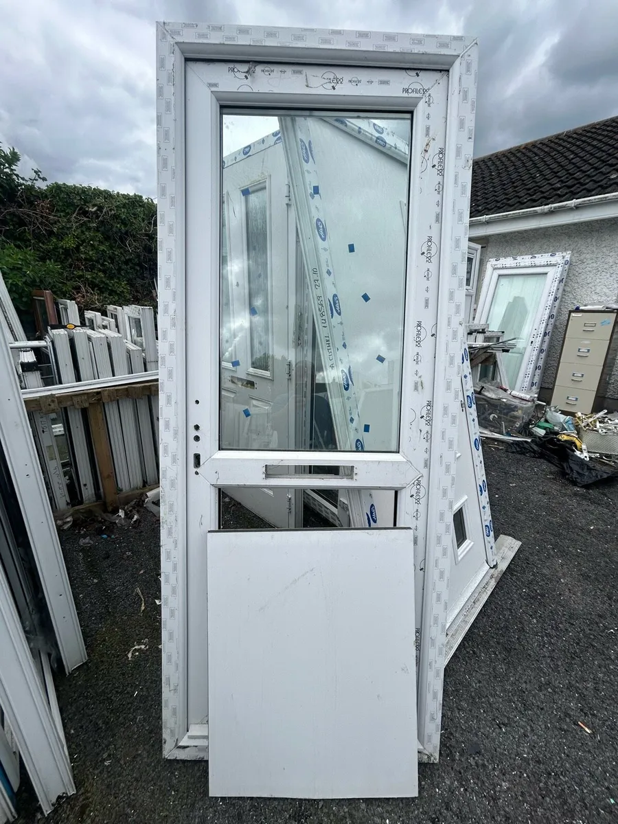 PVC door - Image 2