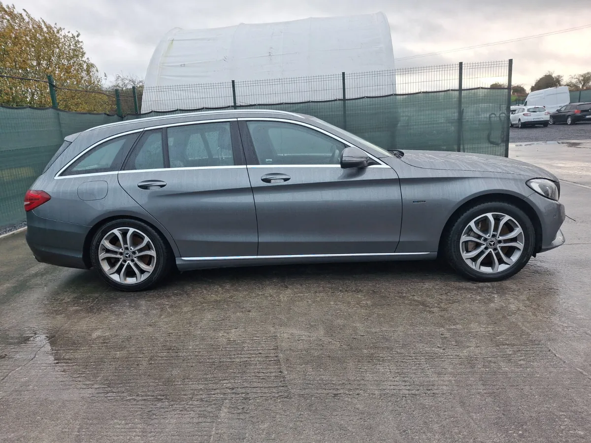 2018 Mercedes C-Class C350E hybrid - Image 3