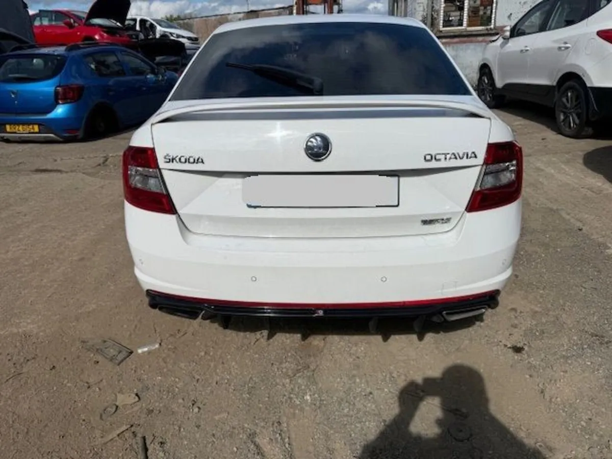 2014 SKODA OCTAVIA 2.0L-D - Image 3