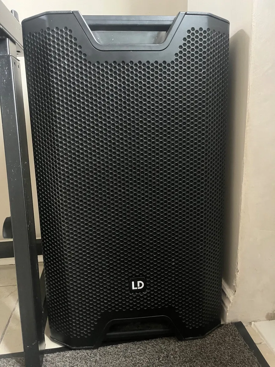 Dj equipment - Image 3