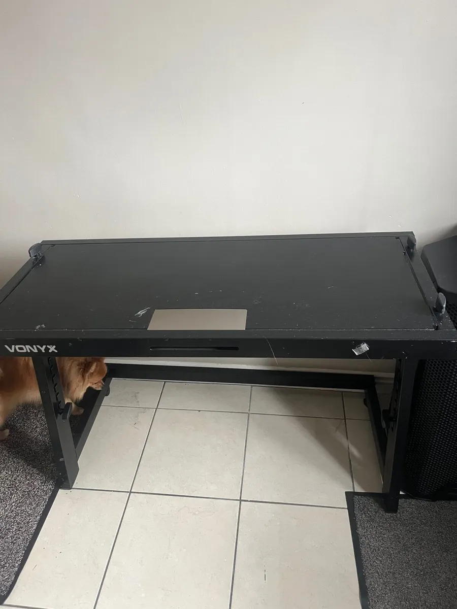 Dj equipment - Image 4