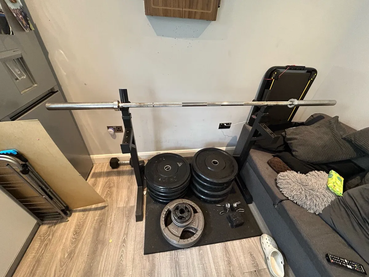Full home gym set up - Image 1
