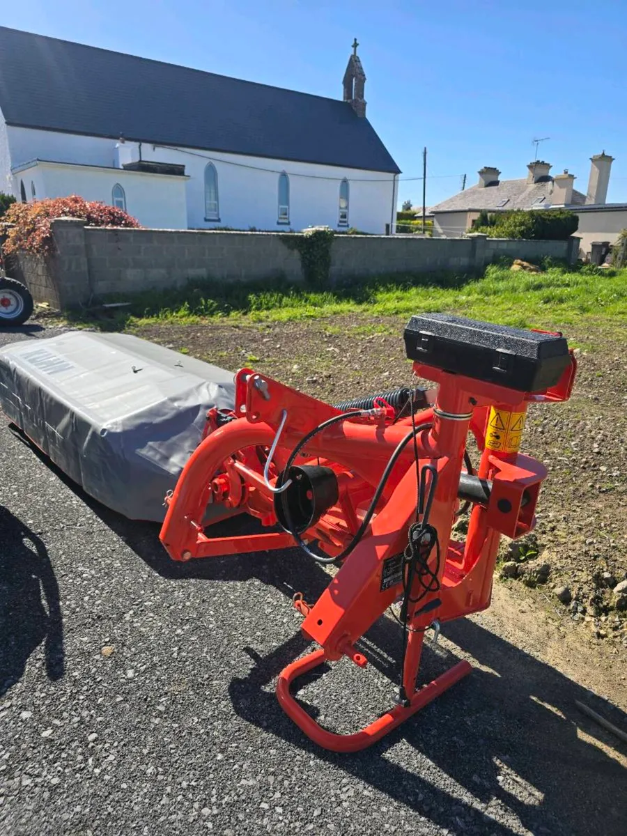 New Kuhn Disc mowers - Image 4