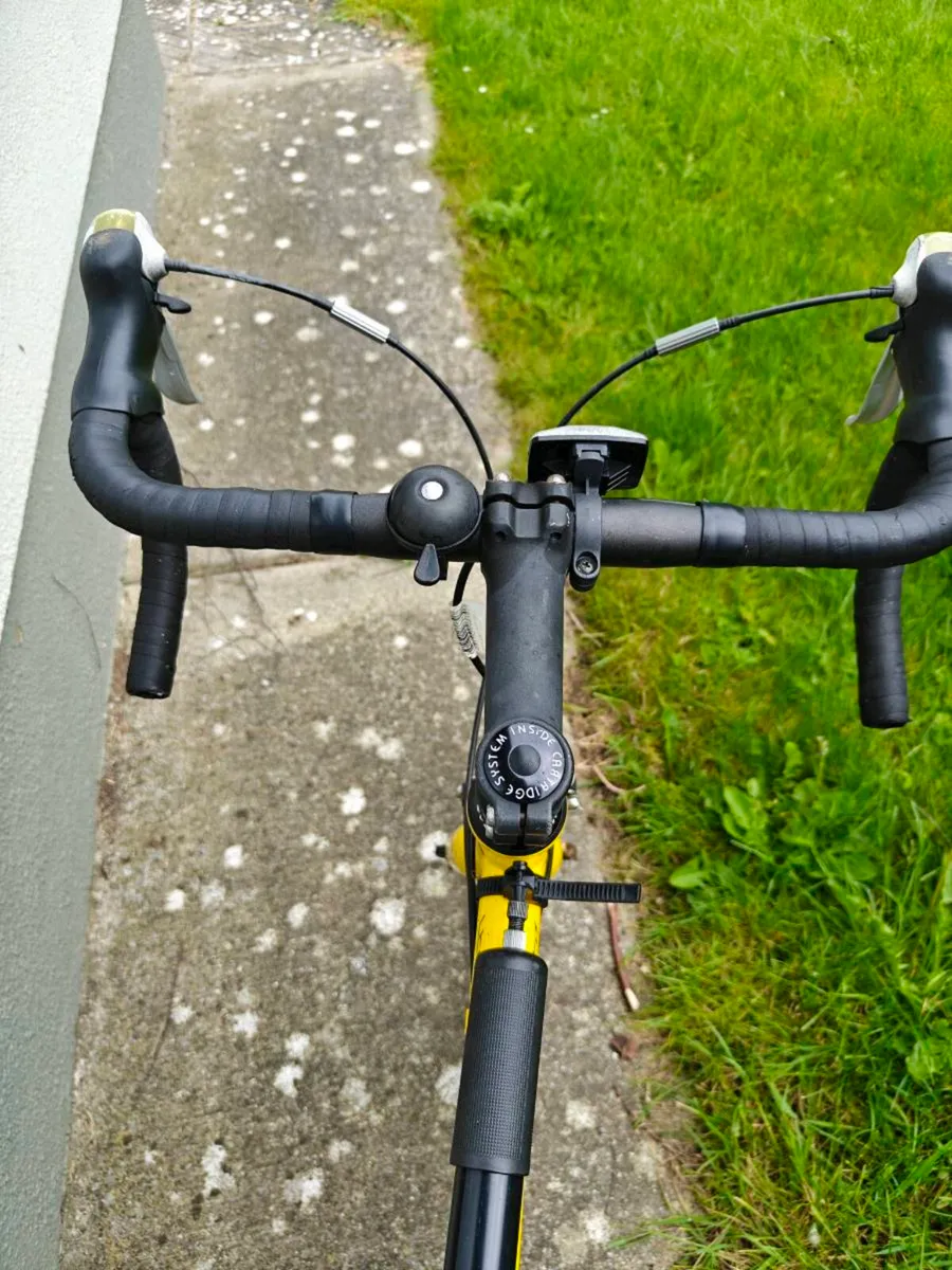 Carrera Road Bike - Image 4