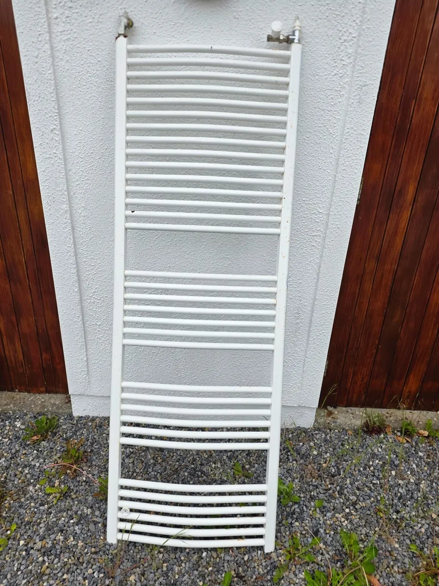 Salamander Pump and Towel Rails - Image 3
