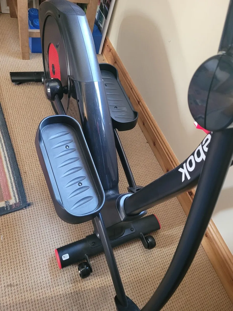 Cross trainer - Image 2