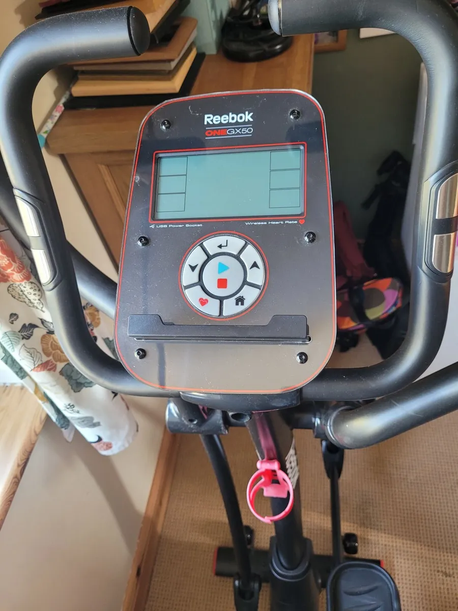 Cross trainer - Image 3