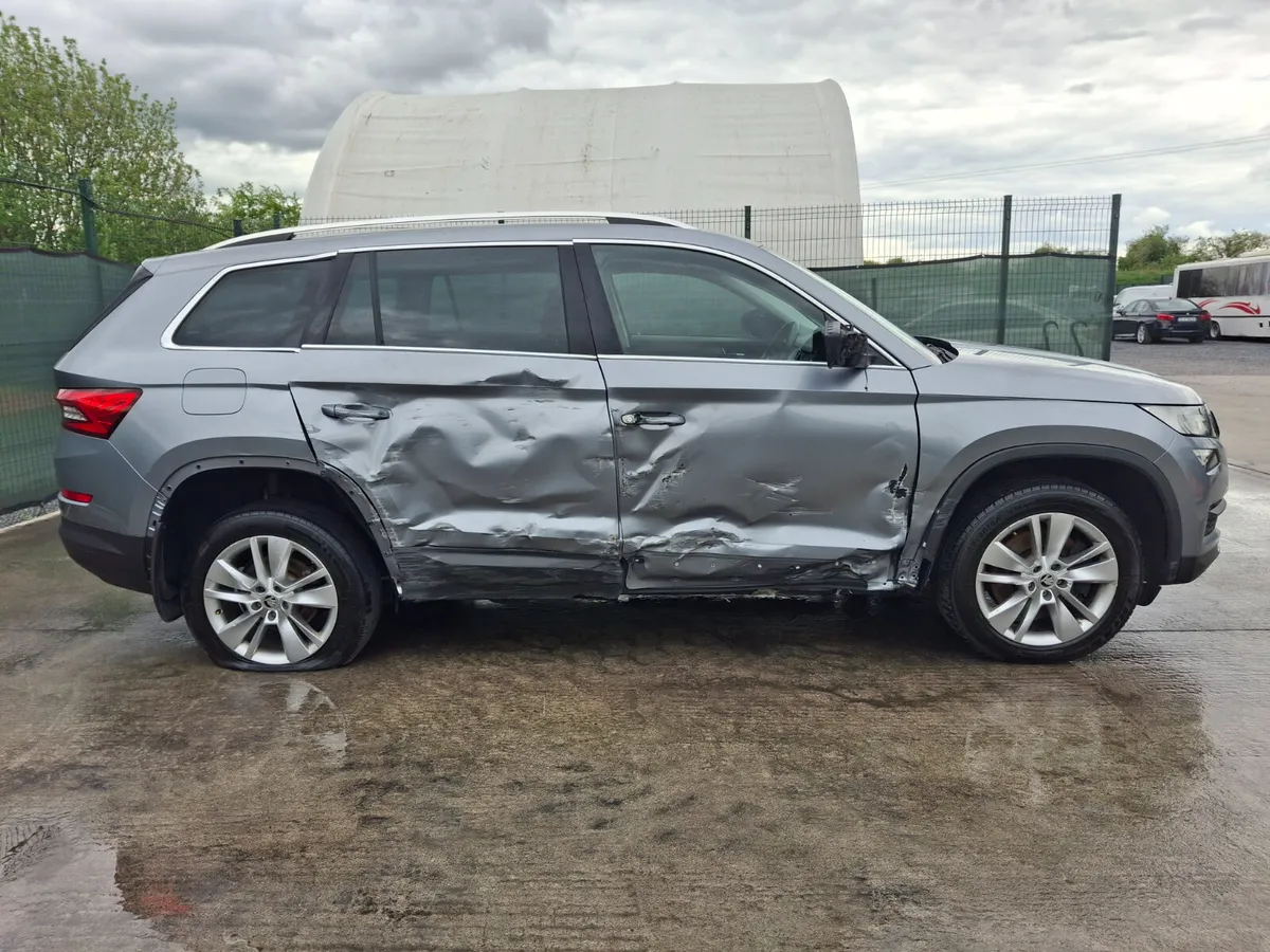 212 Skoda Kodiaq 7 seater Automatic - Image 4