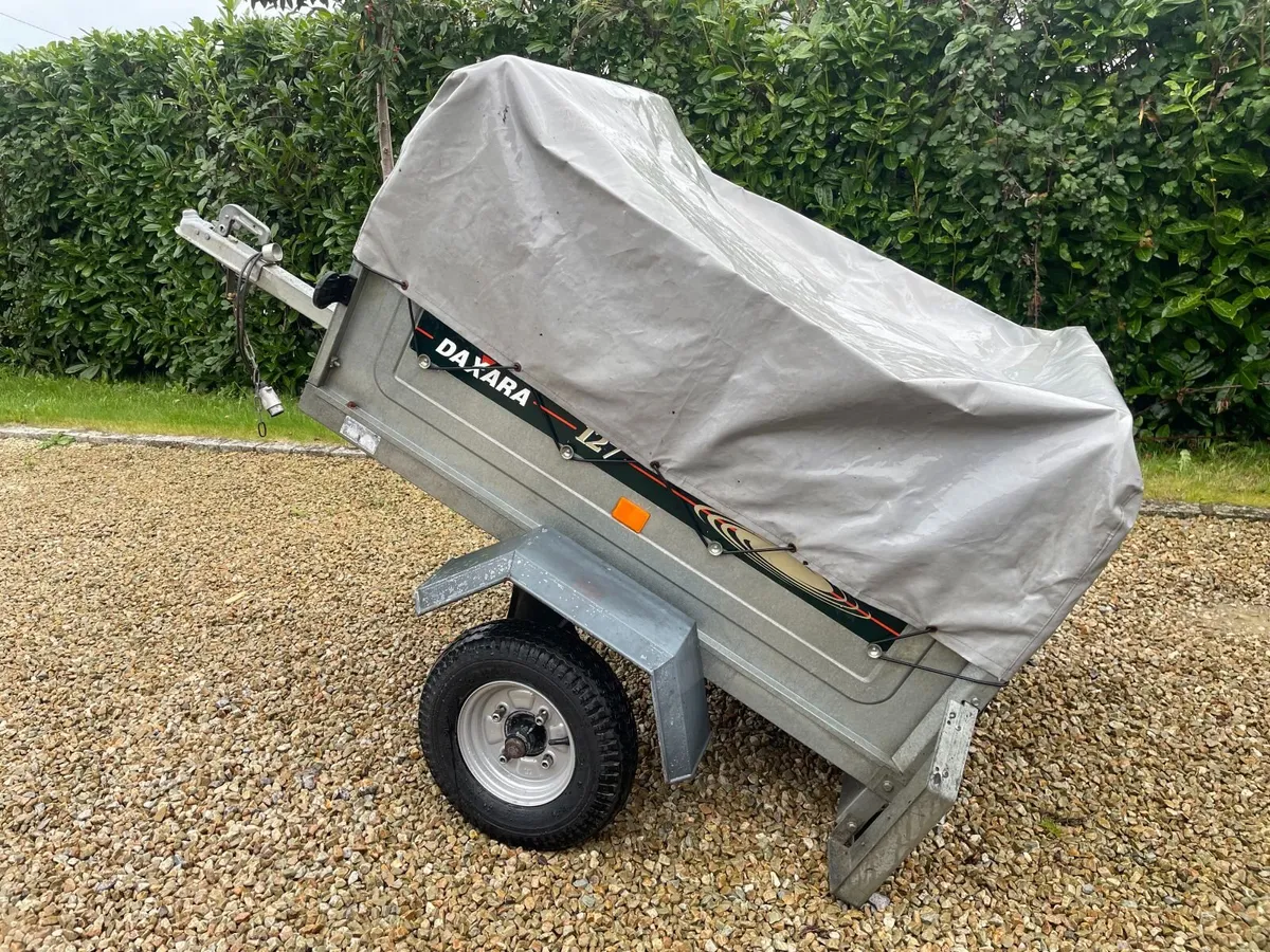 Daxara 127 Trailer with Waterproof Cover - Image 1