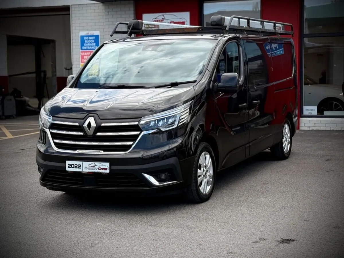 Renault Trafic LL30 SPORT DCI // VAT INVOICE // FI - Image 4