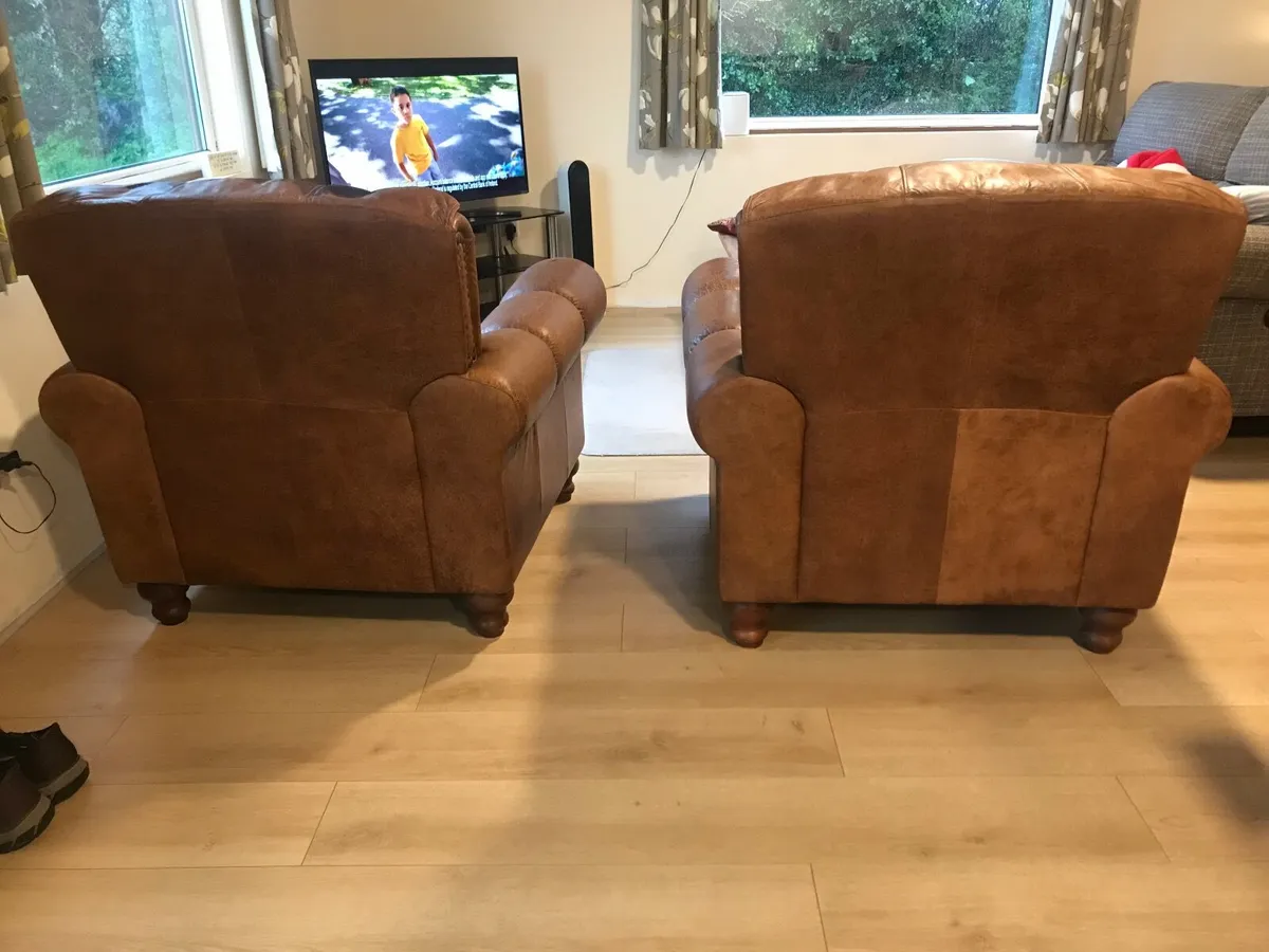 Leather armchairs - Image 2