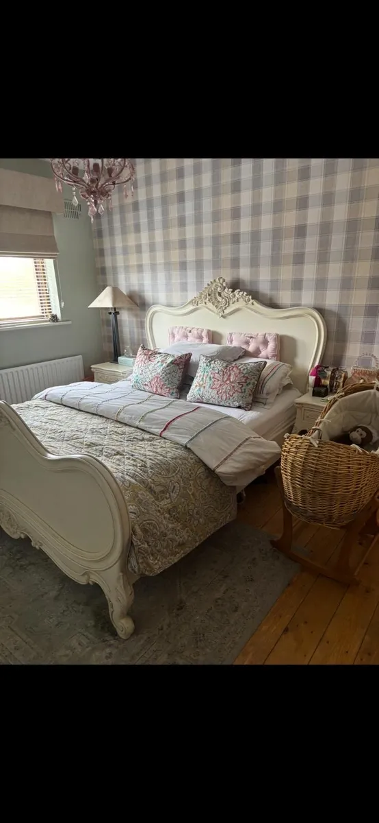 Amoire French king size bed / wardrobe / tables - Image 1