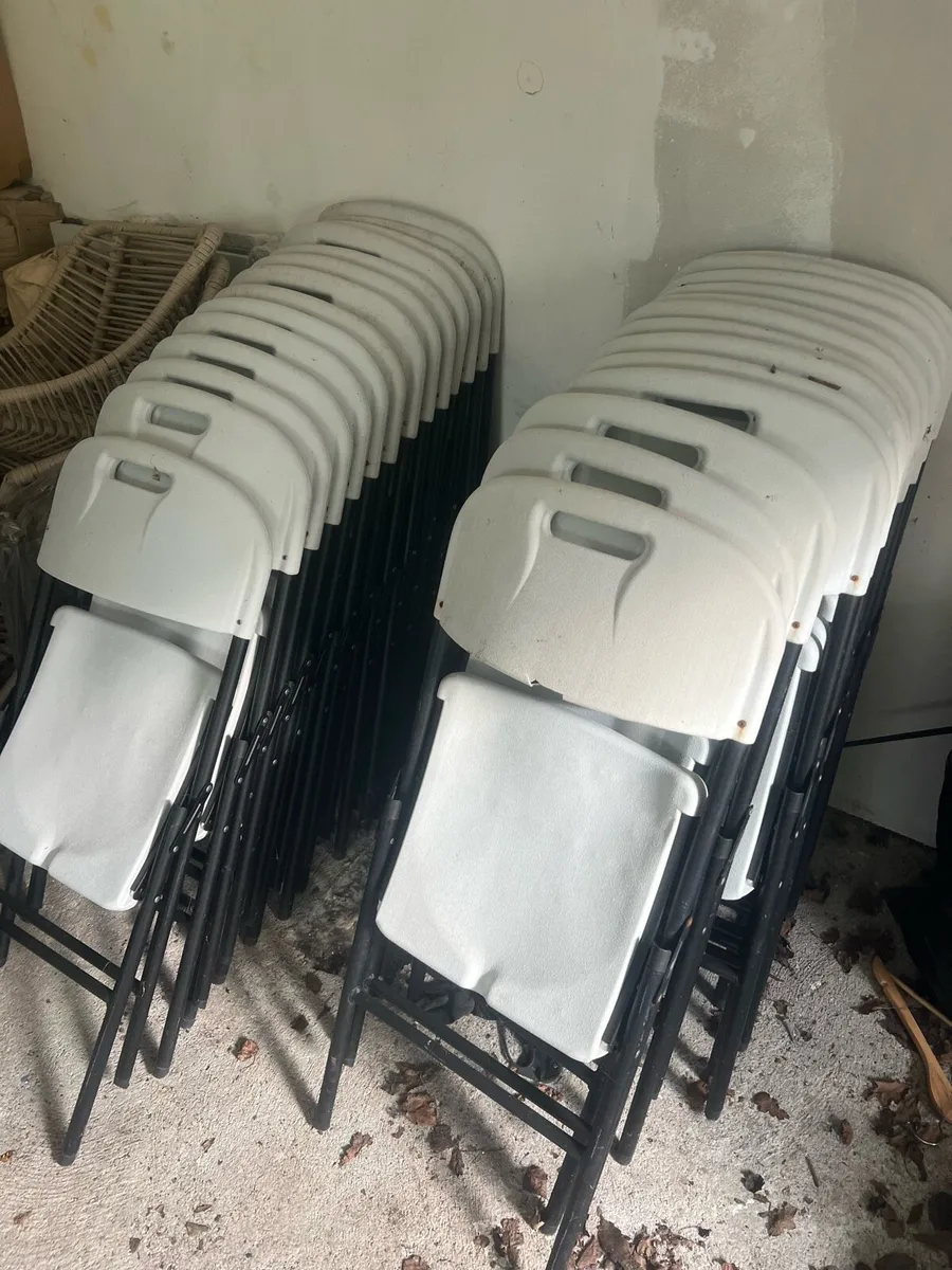 Plastic party chairs