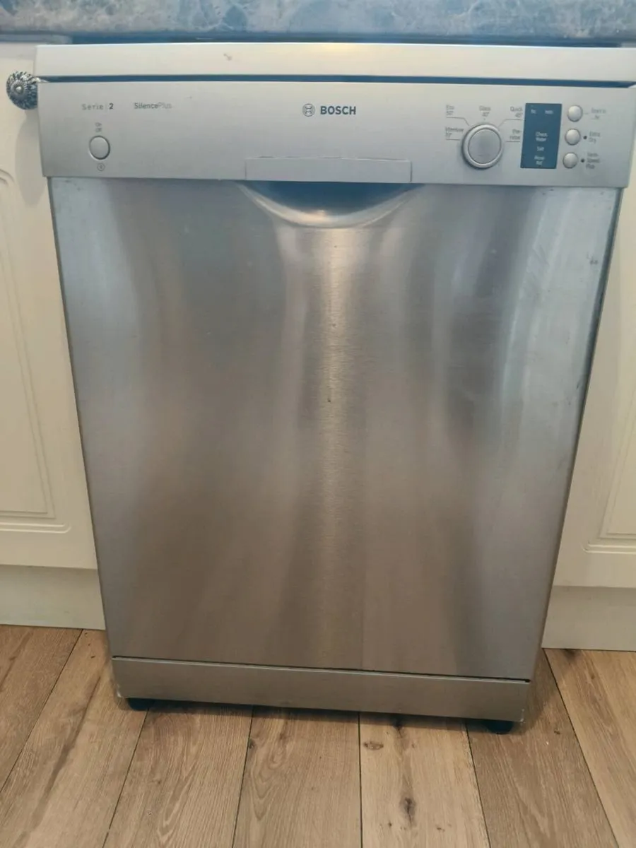 Dishwasher - Image 1