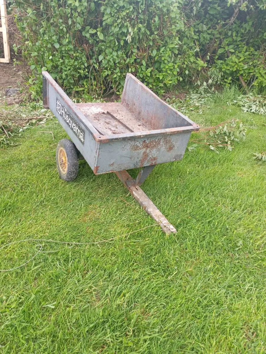 Trailer - Image 1