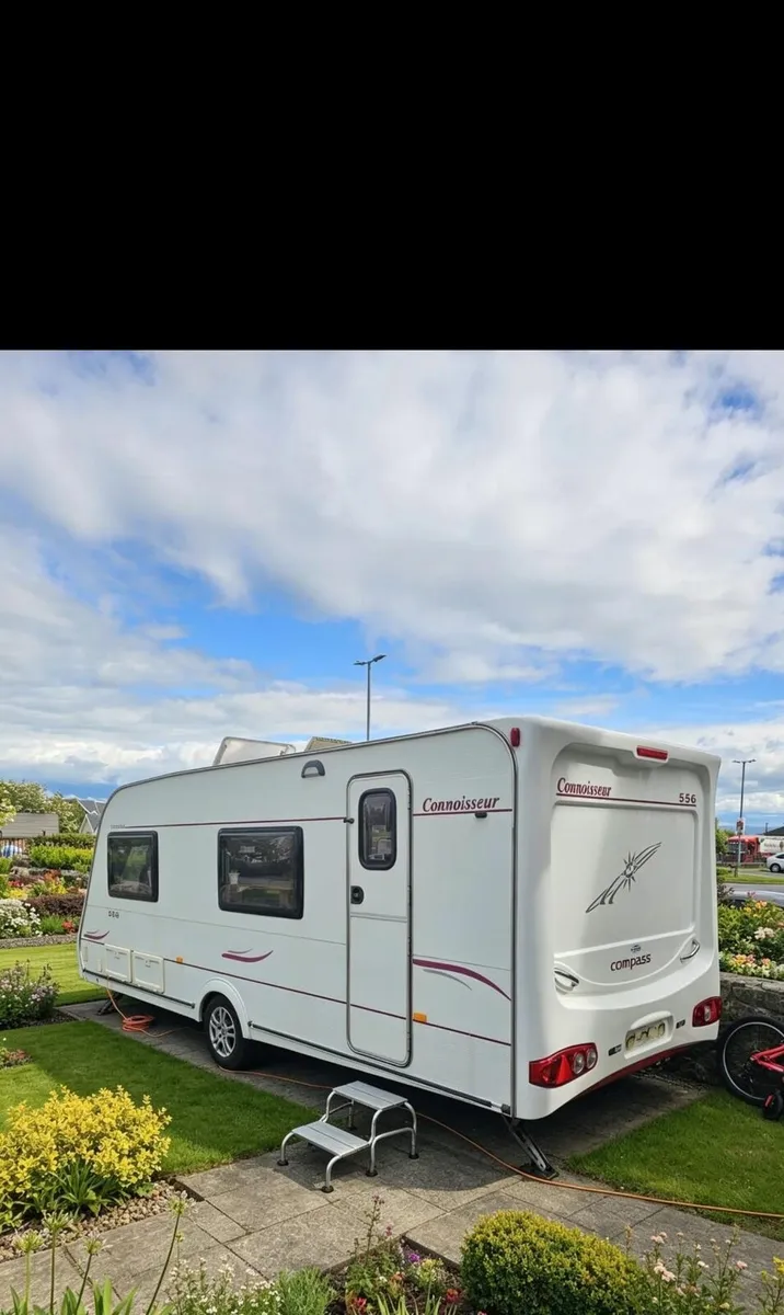 Compass connoisseur 6 berth - Image 2