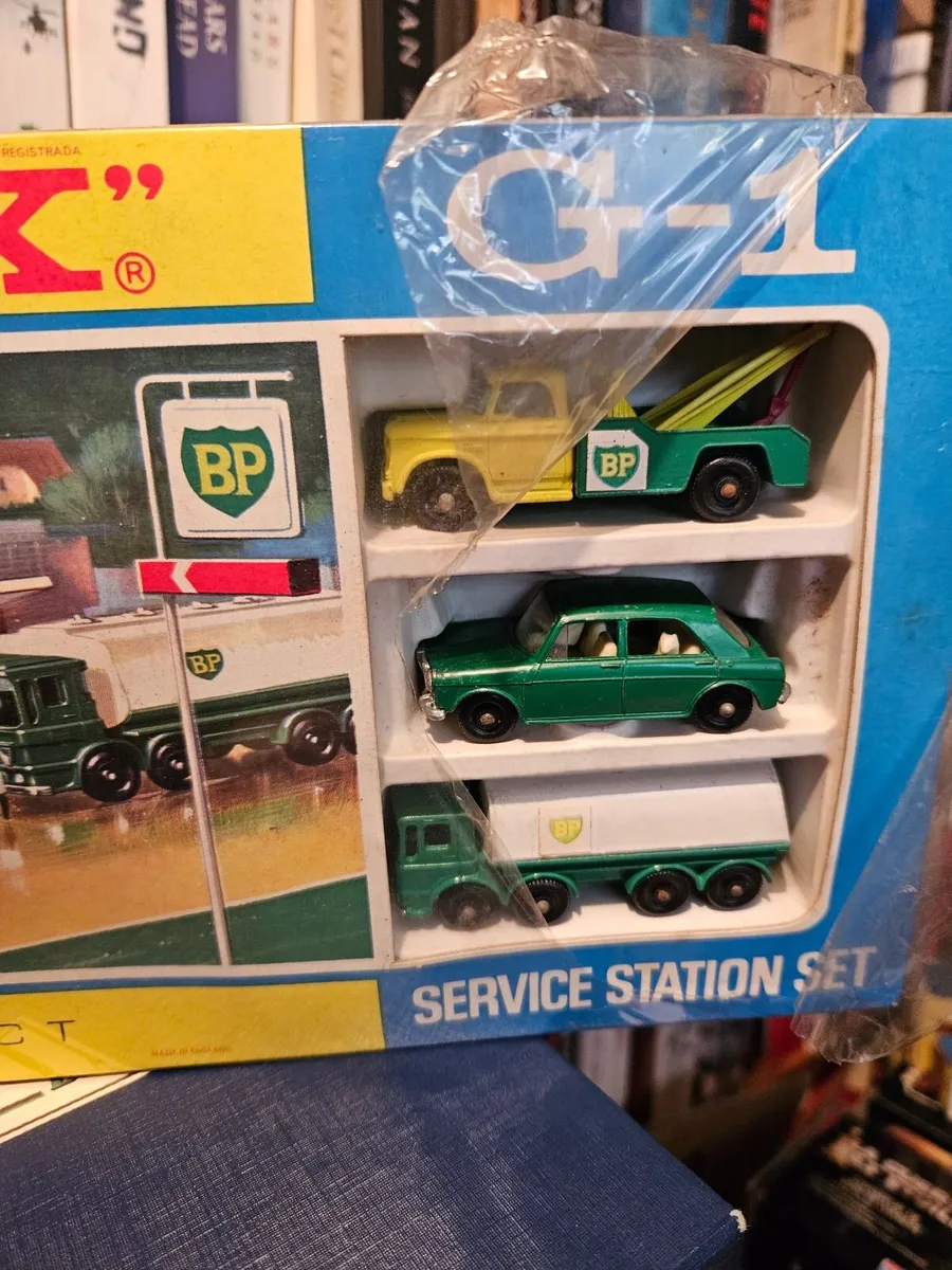 Matchbox Lesney Garage - Image 4